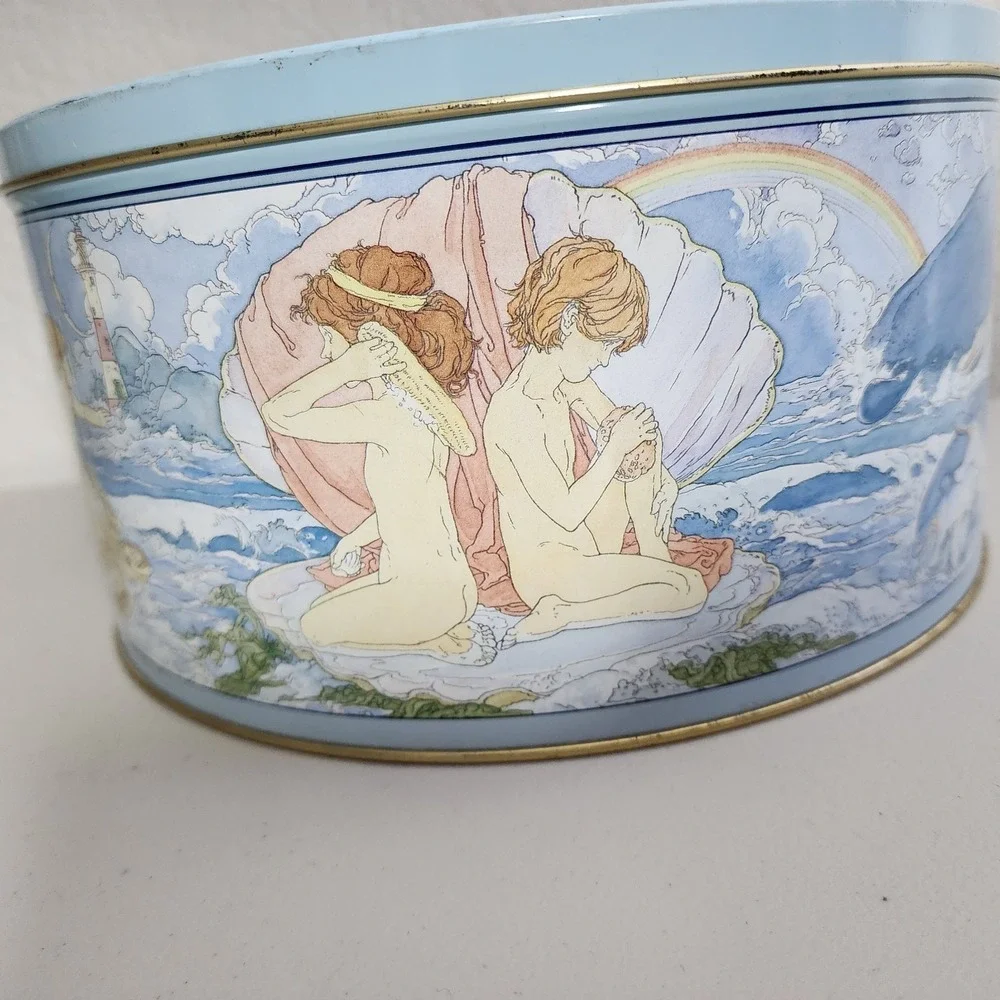 VTG 1988 Crabtree & Evelyn Large Round Tin Cherubs Ocean Dolphins Sea Turtles